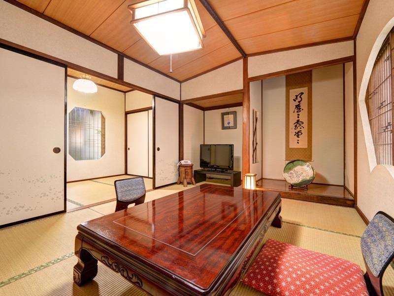 Готель Yunokawa Onsen Shouen Sinzi Екстер'єр фото